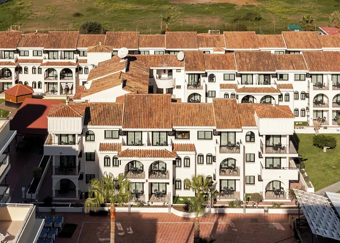 Hotel Puente Real
